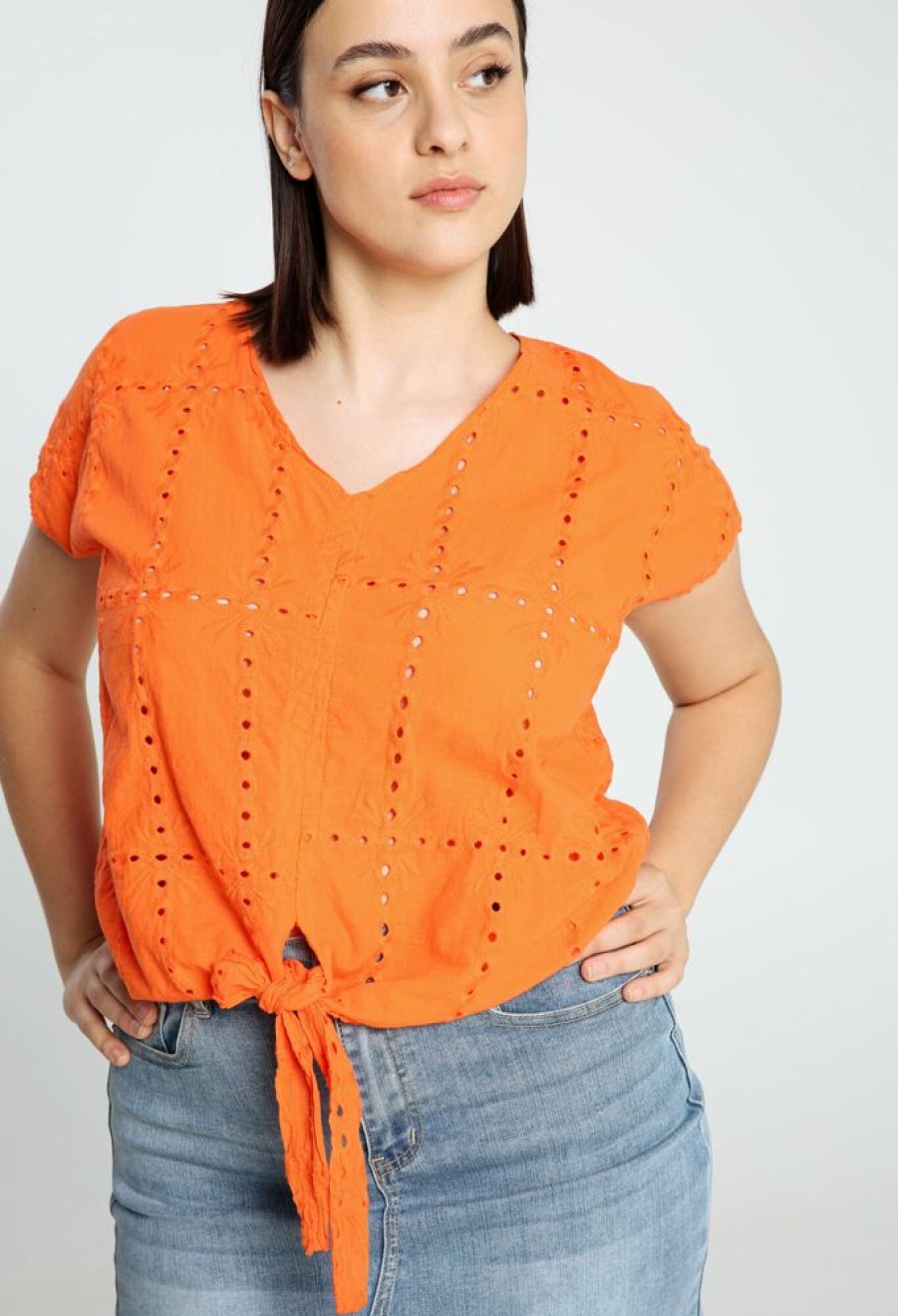 Kleding Cassis | Effen Blouse Met Knoop En Engels Borduurwerk Oranje