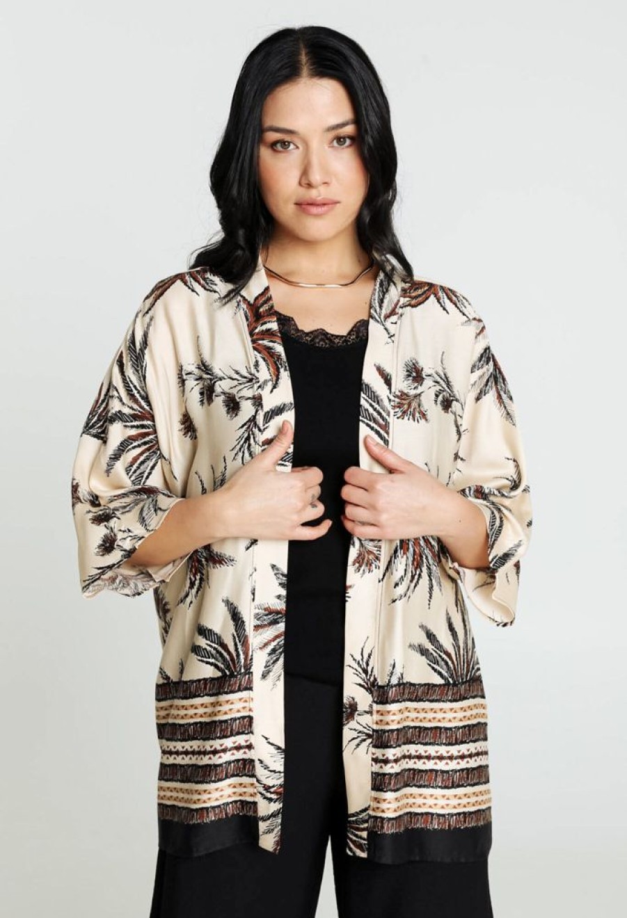 Kleding Cassis | Halflange, Open Kimono In Viscose Met Safariprint Ecru