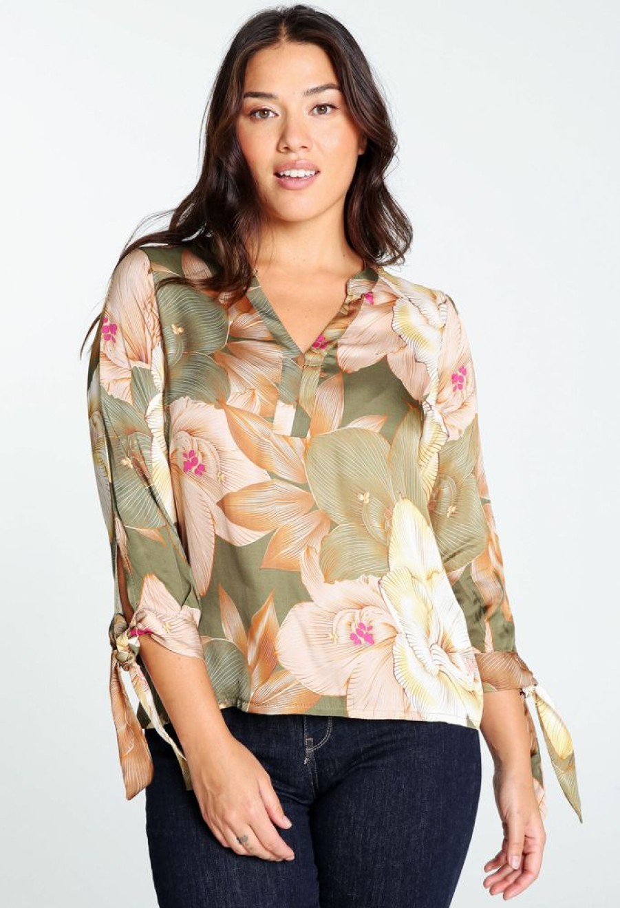 Kleding Cassis | Blouse In Viscose Bedrukt Met Grote Bloemen Kaki