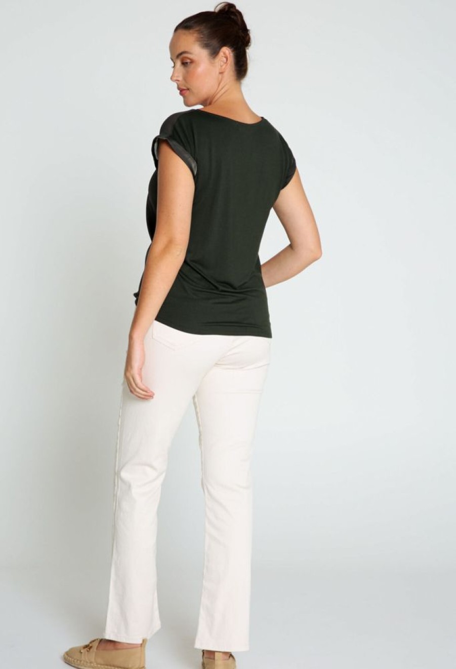 Kleding Cassis | Effen T-Shirt In Twee Stoffen Met Zijdeachtige Snit Kaki