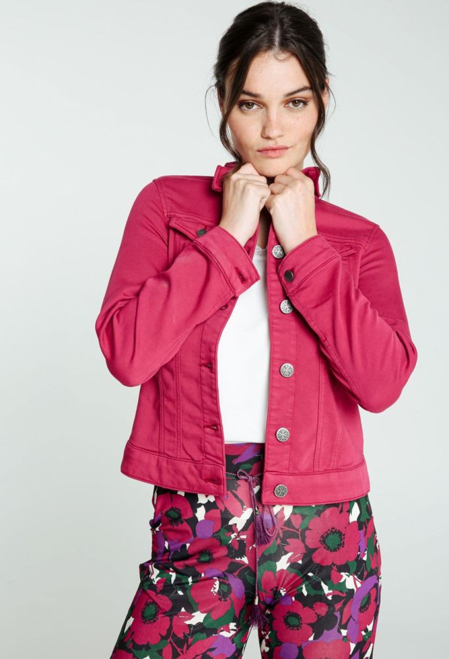 Kleding Cassis | Kort, Effen Jasje Met Knopen En Zakken Fushia