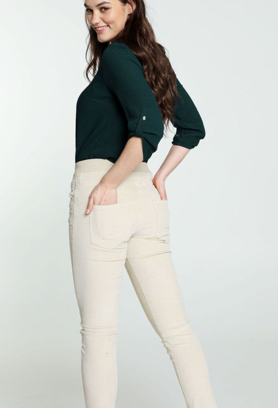 Kleding Cassis | Effen Slim Broek In Fluweel Met Sportband Beige