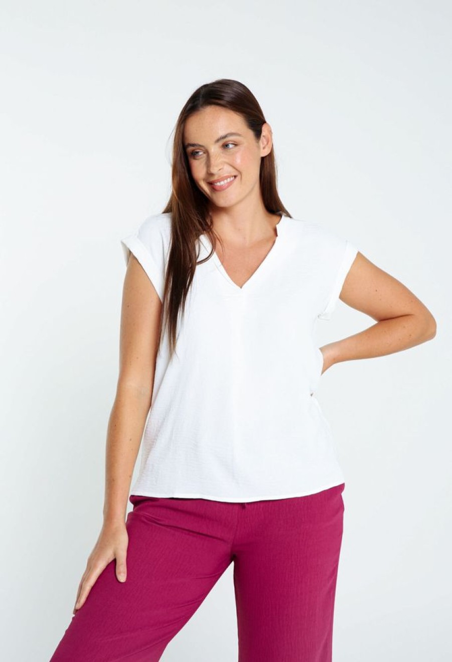 Kleding Cassis | Effen T-Shirt Met Mandarijnkraag Ecru