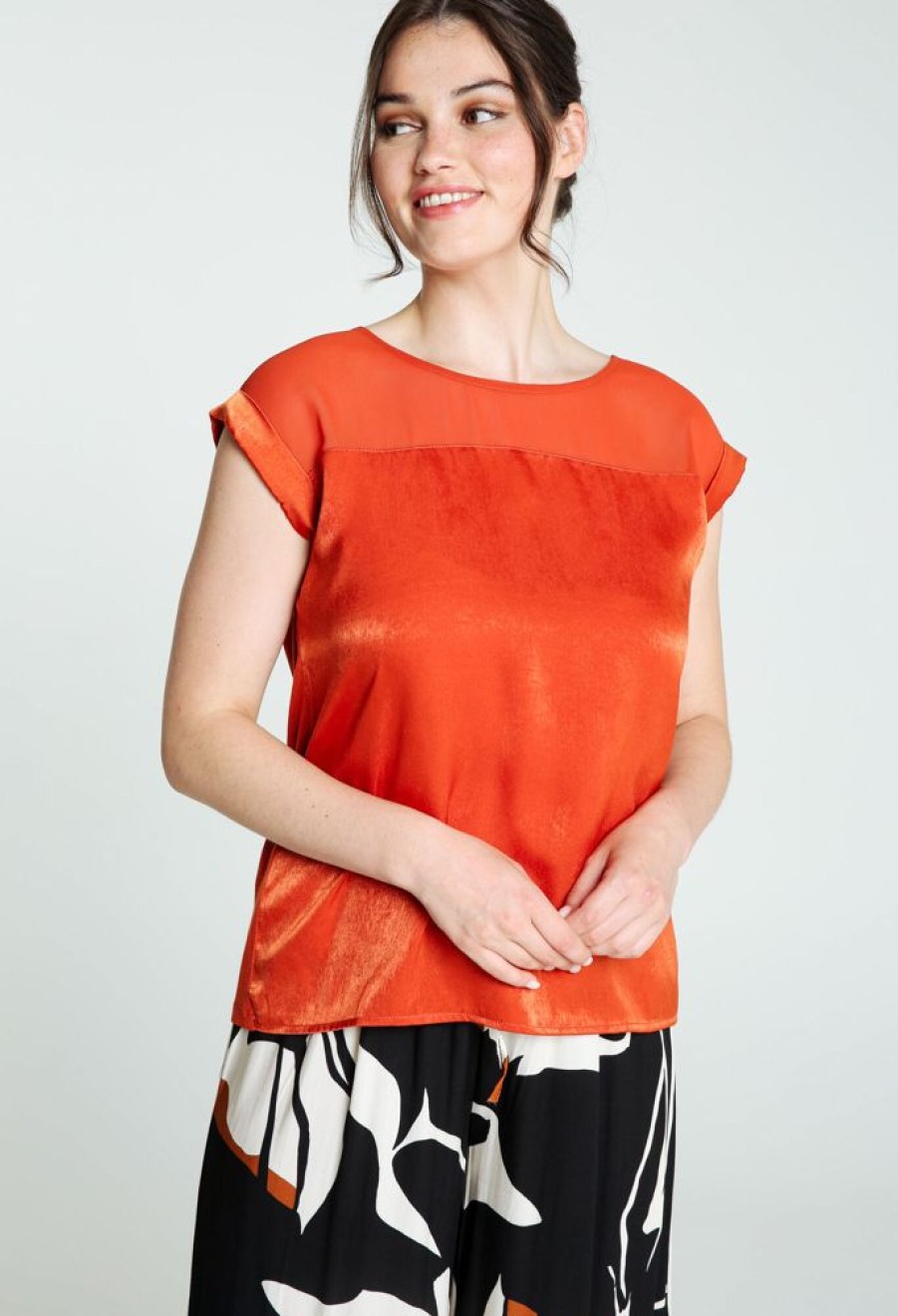 Kleding Cassis | Effen T-Shirt In Twee Stoffen Met Zijdeachtige Snit Oranje