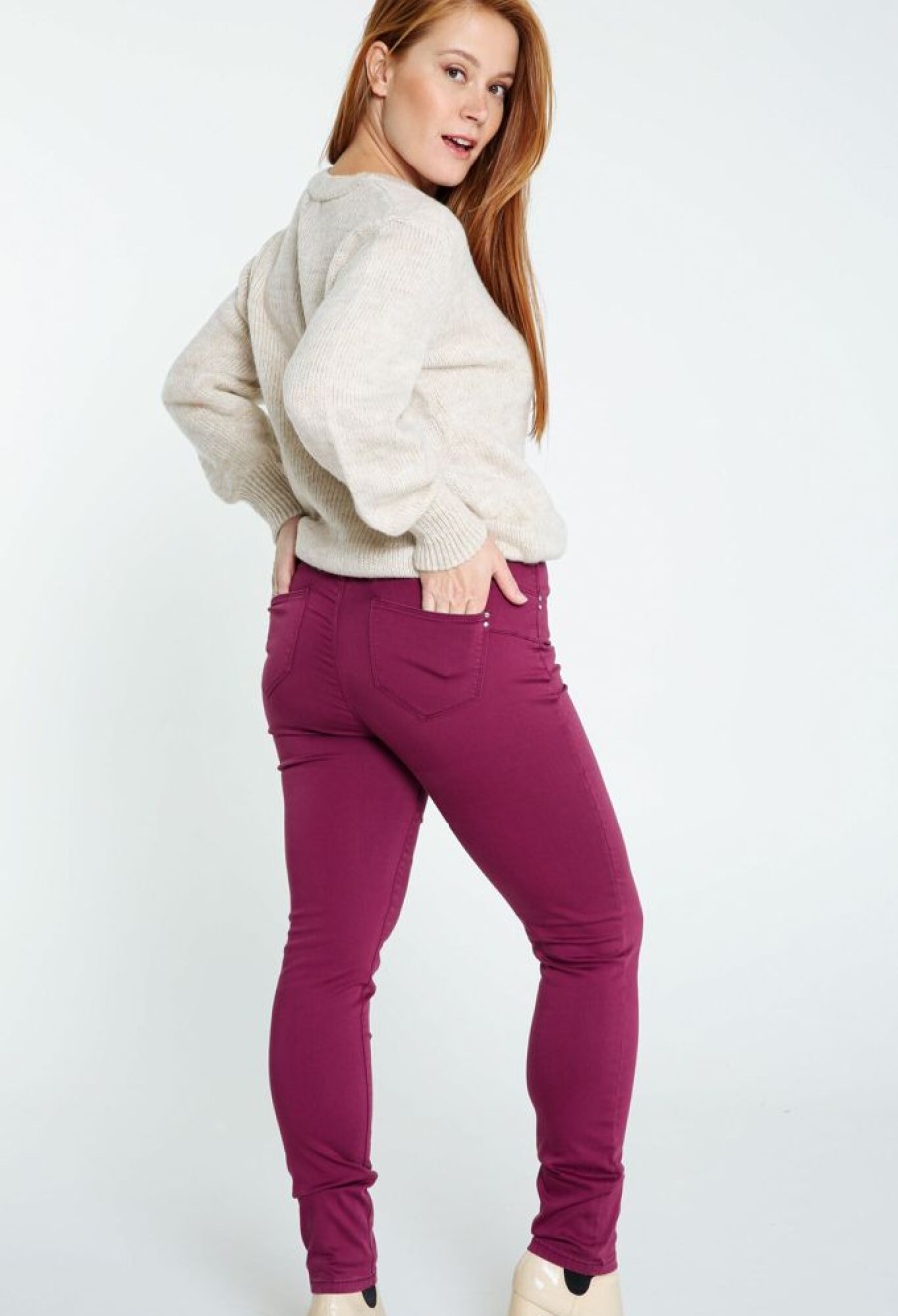 Kleding Cassis | Effen Slim Broek Met 4 Zakken En 1 Knoop Aubergine