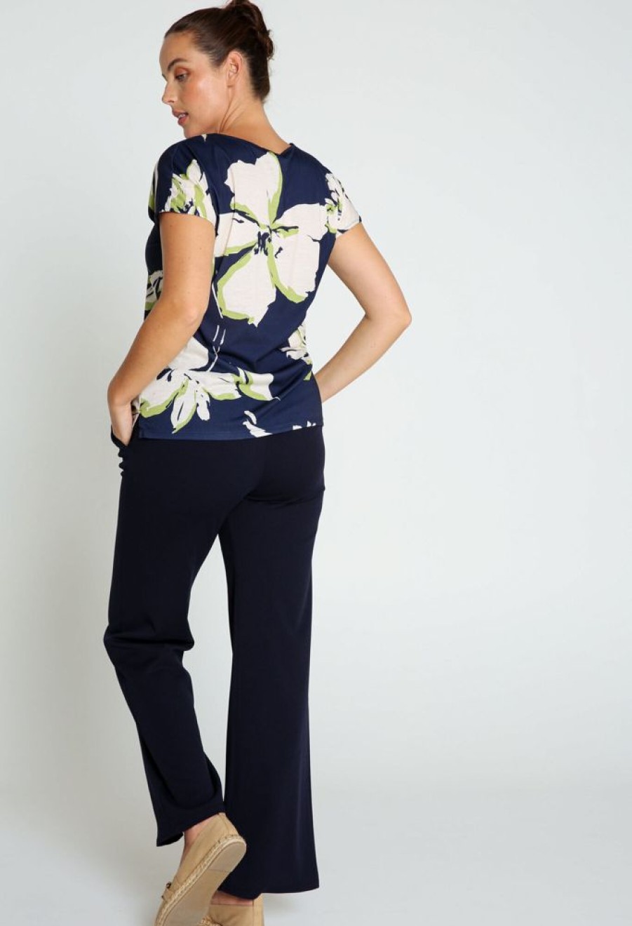 Kleding Cassis | T-Shirt Met Bloemenmotief Marineblauw